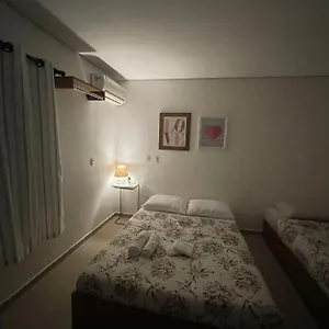  Quarto em Acomodações Particulares Eufloripa